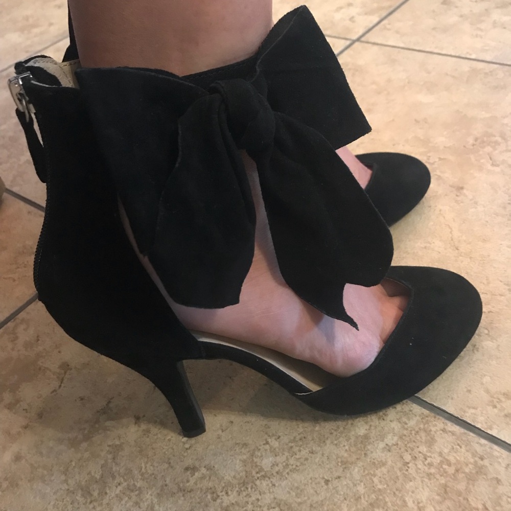 Sexy bow heels